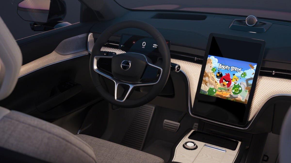 Regarder la vidéo Google va introduire des apps Android de streaming et de jeux vidéo dans les voitures