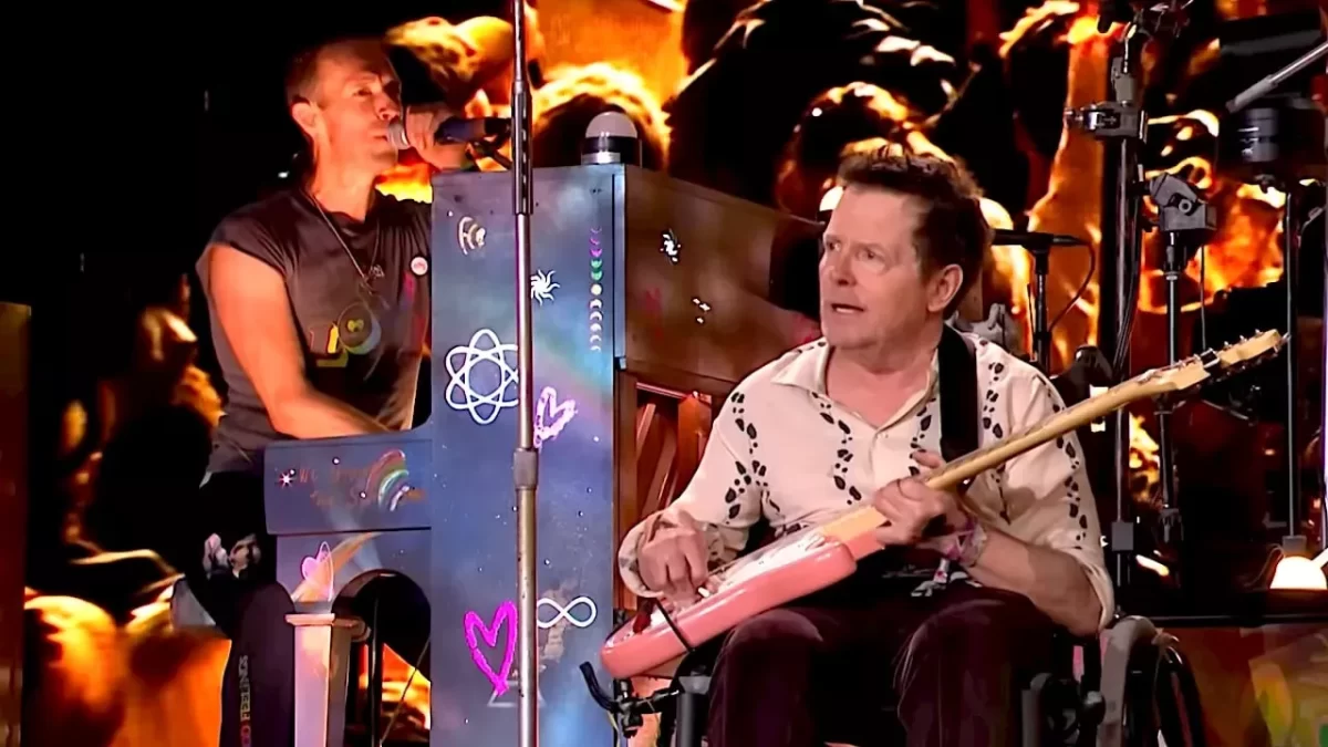 Michael J. Fox ressuscite Retour vers le Futur lors d’un concert émouvant de Coldplay